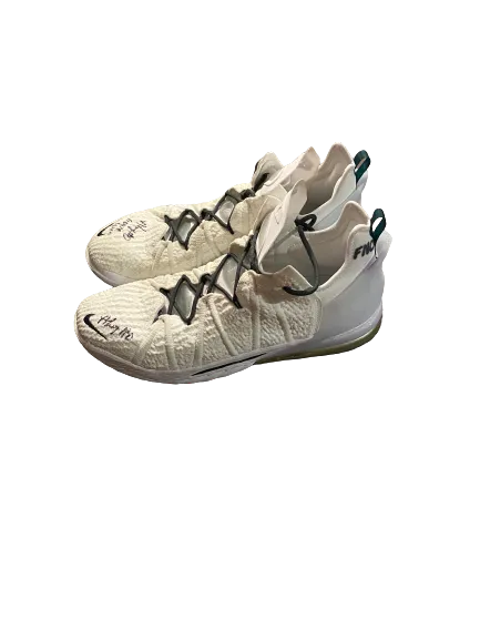 Aaron Henry Michigan State Basketball Player Exclusive Signed Game Worn Shoes (Size 15) - Photo Matched