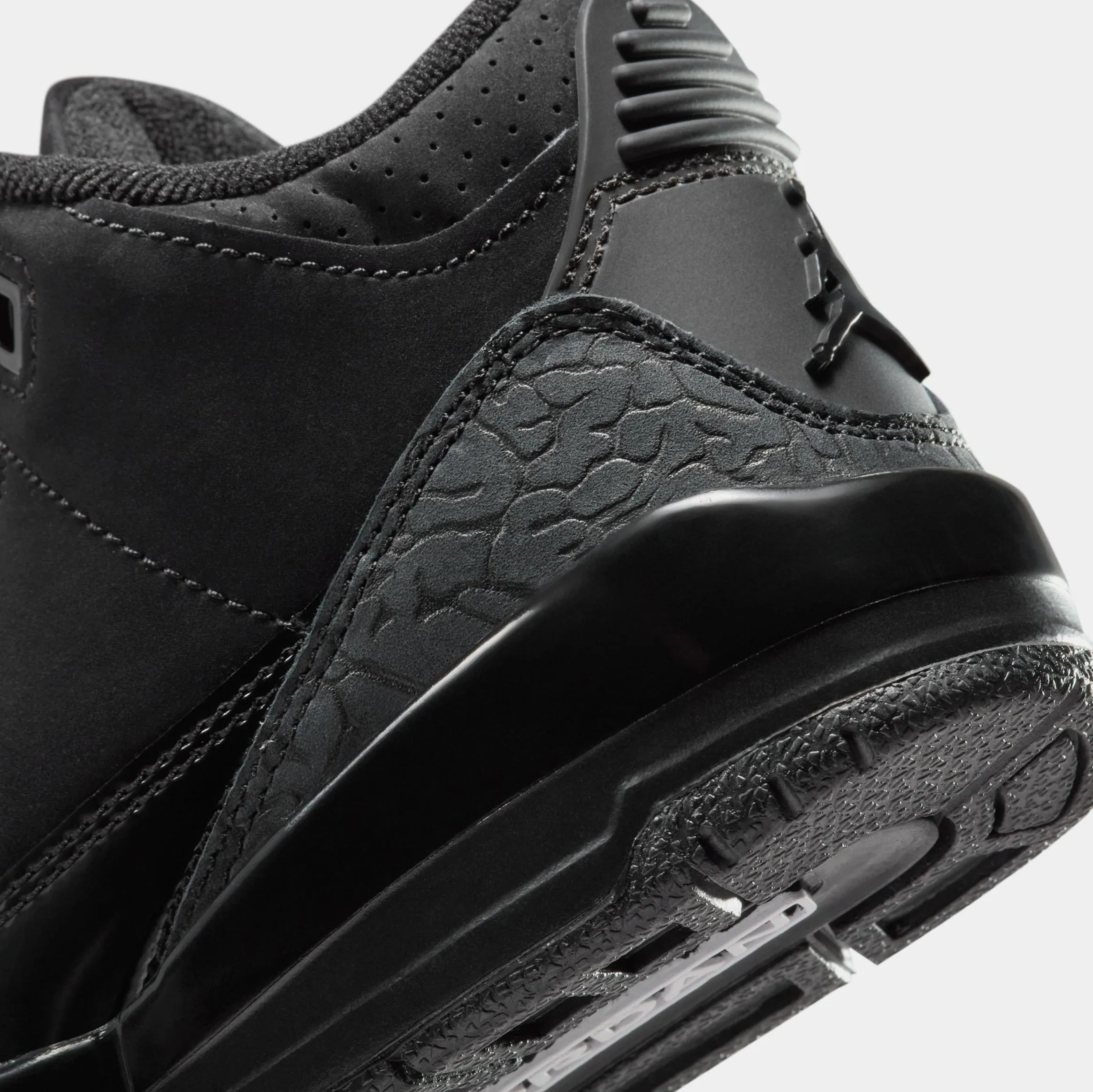 Air Jordan 3 Retro Black Cat Preschool Lifestyle Shoes (Black/Dark Charcoal/Black) Free Shipping