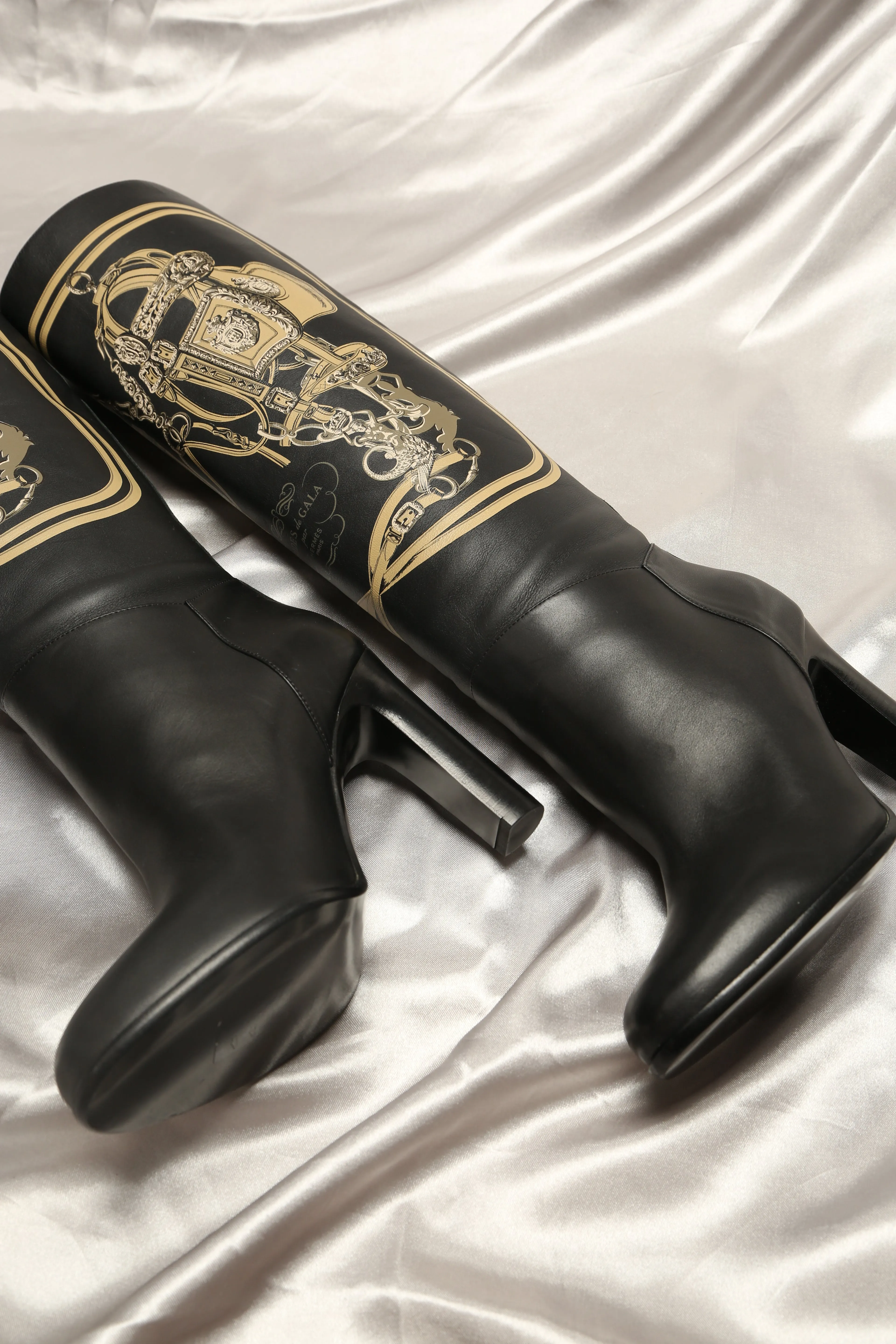 HERMES Boots