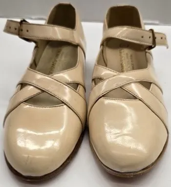 Richardene -- Girl's Mary Jane Dress Shoe -- Off White Patent