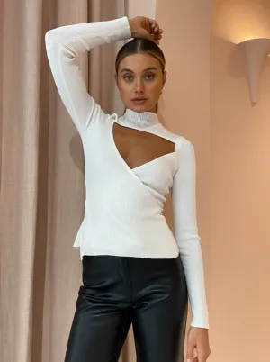 Sovere Allure Wrap Knit in Milk