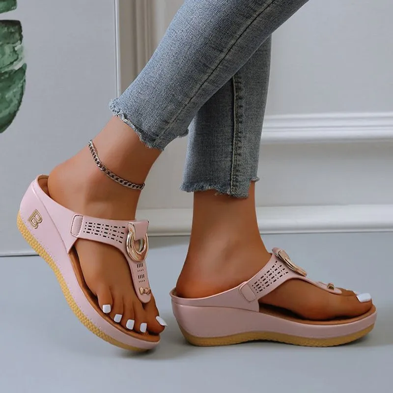 Thong Sandals with Ring Detail